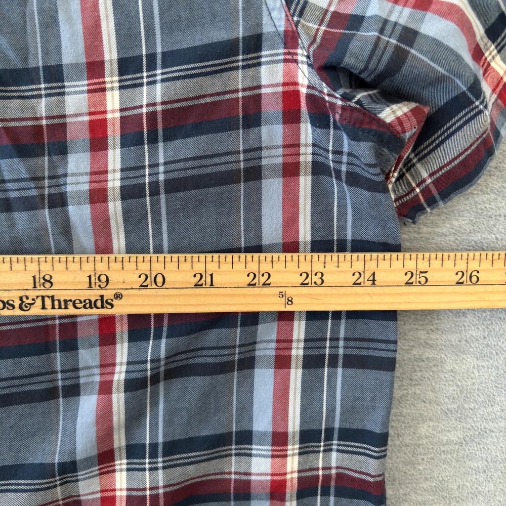 The North Face Mens XL Short Sleeve Plaid Button Down Shirt Blue Red White - Picture 9 of 9